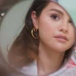 @selenagomez profile photo